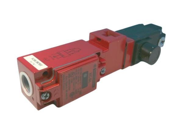 SCHNEIDER ELECTRIC XCSL567B2
