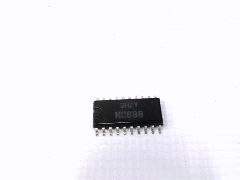 HITACHI HD74HC688FPEL