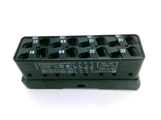 SCHNEIDER ELECTRIC LA1F221