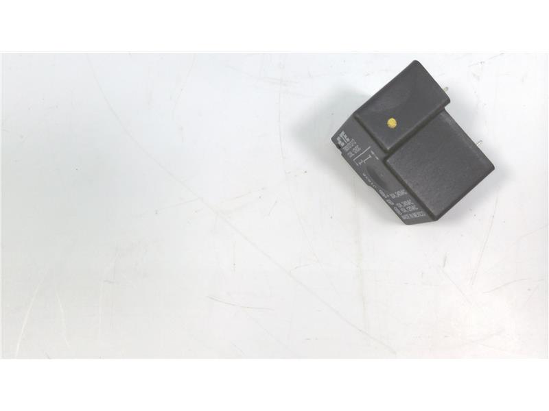 TE CONNECTIVITY 1-1393209-2