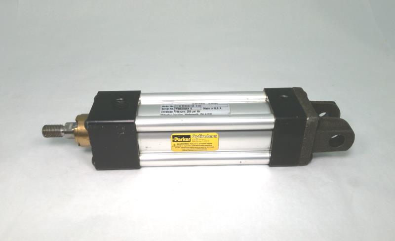 01.50 BC2MAU14A 3.000 by PARKER