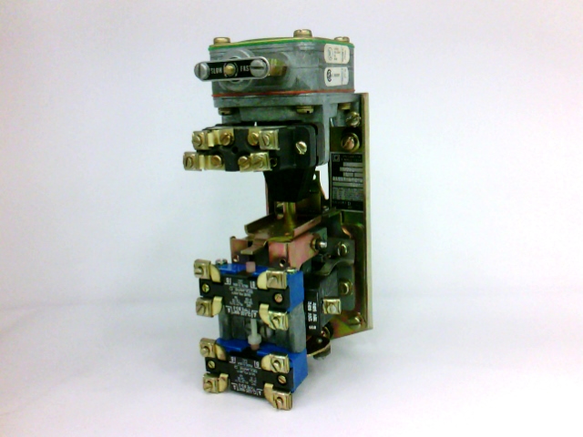 SCHNEIDER ELECTRIC 9050BO3E