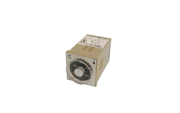 OMRON E5C2-R20K-AC200-240-0-1200