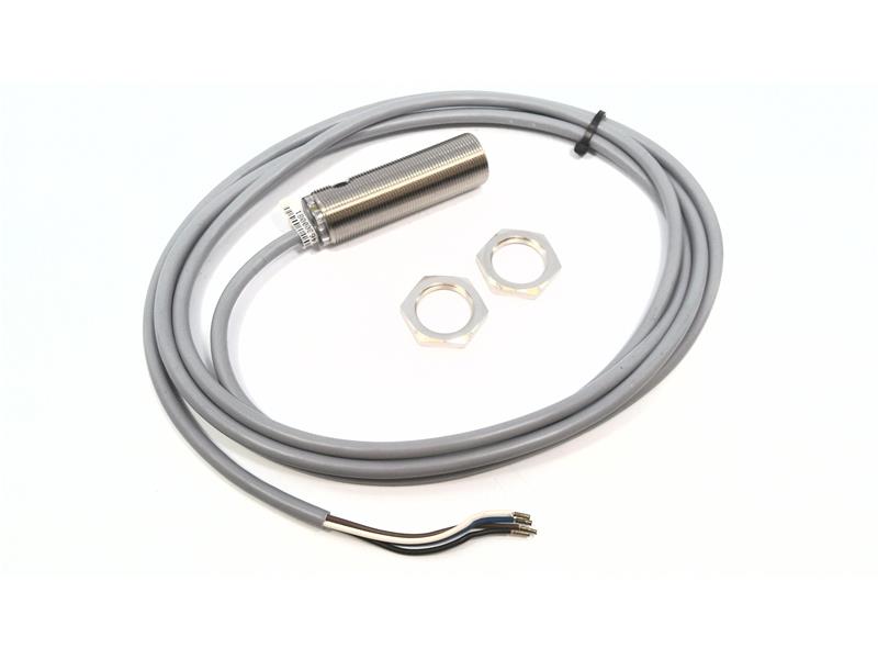 PEPPERL & FUCHS NBB8-18GM60-A2