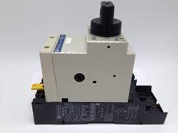 SCHNEIDER ELECTRIC LD4LC130F