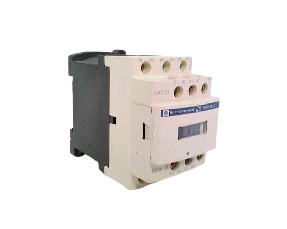 SCHNEIDER ELECTRIC CAD32MD