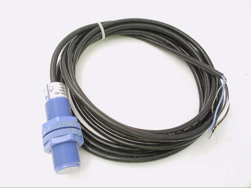 SM600AB0810 by SCHNEIDER ELECTRIC