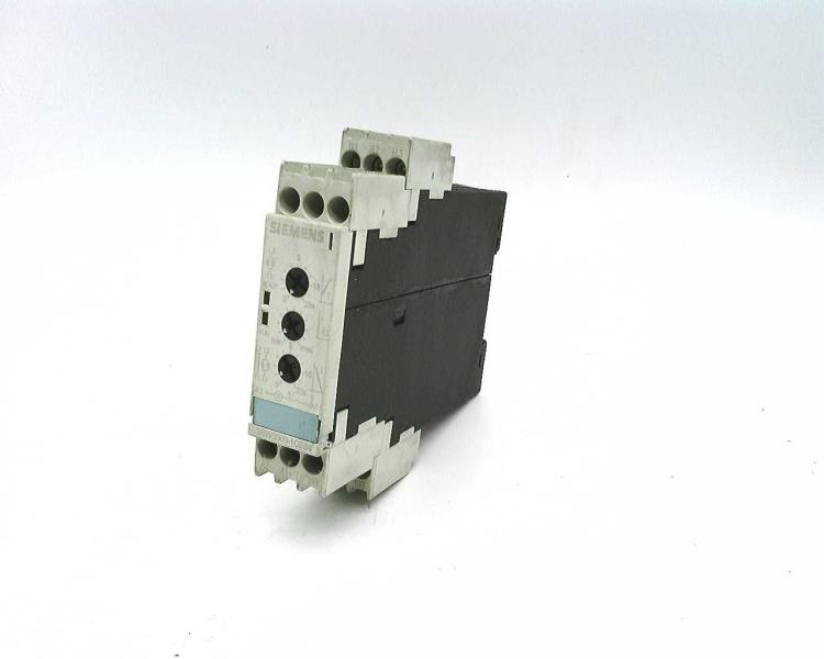 3RW3003-1CB54 by SIEMENS