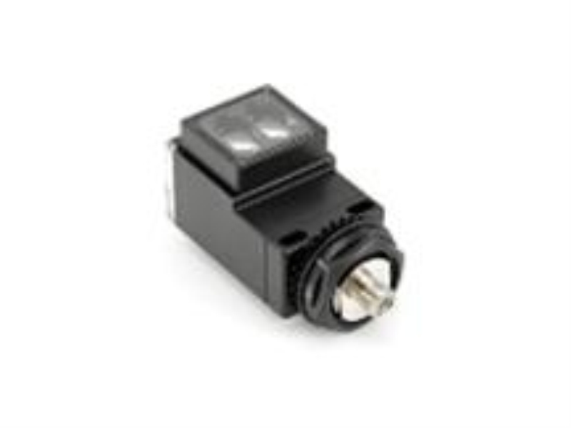 HTM SENSORS RP76-D0800R-CY9T4L-T