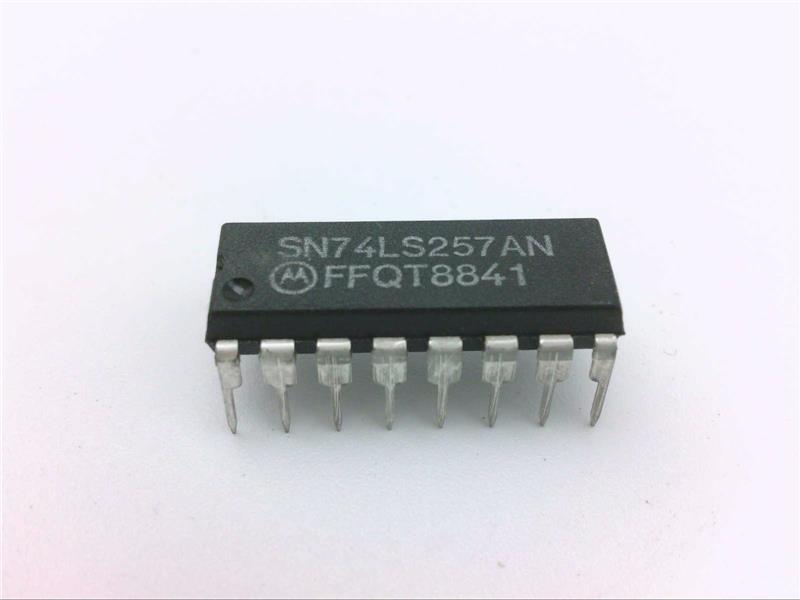 NXP SEMICONDUCTOR SN74LS257AN