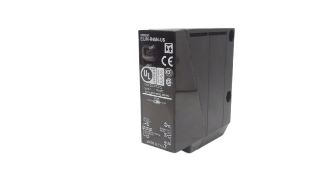 OMRON E3JM-R4M4-US