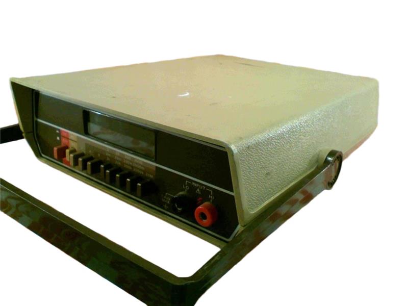 TEKTRONIX 176