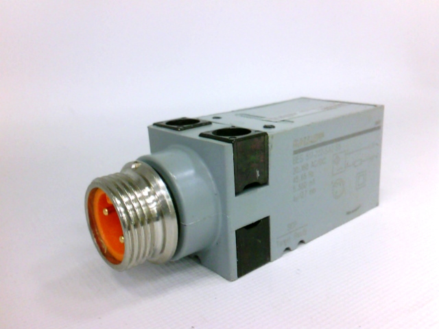 BALLUFF BES-517-222-SA2-S5