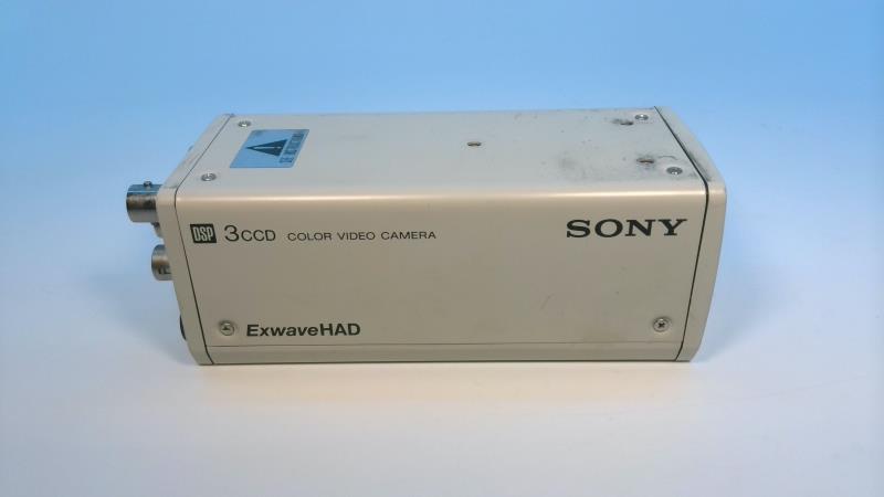 SONY DXC-390