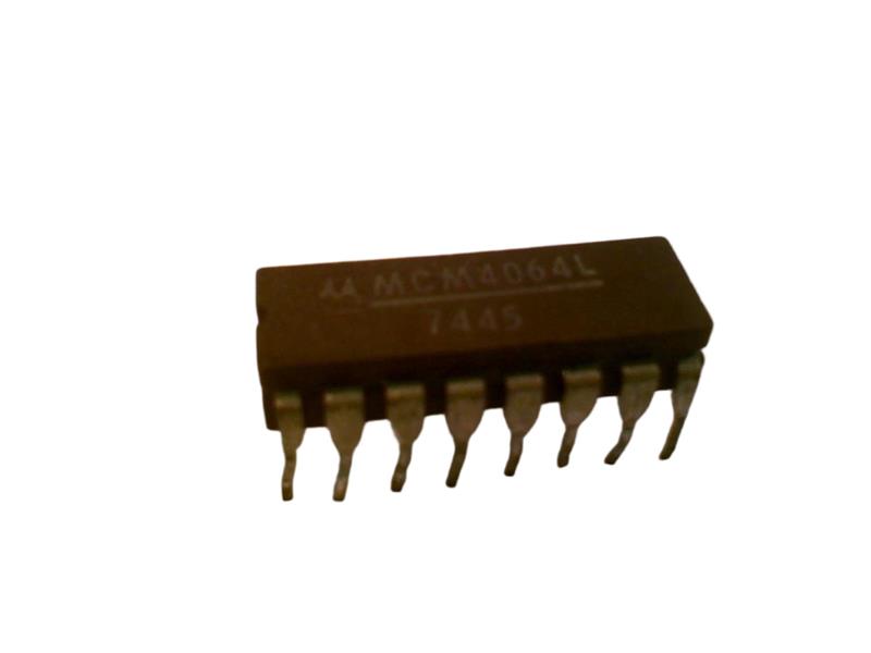 MCM4064L by NXP SEMICONDUCTOR