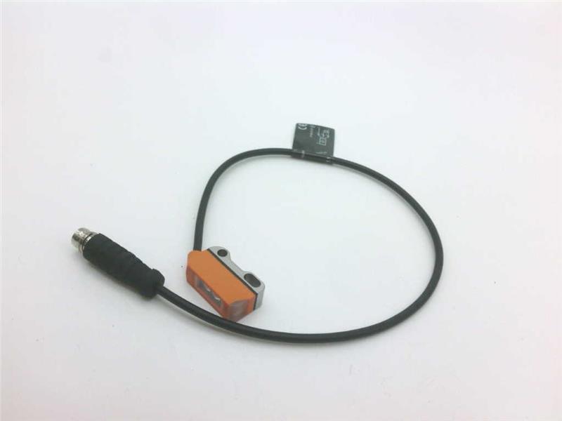 EFECTOR O8E-DPKG/IO-LINK/0,30M/AS/3P-O8E202