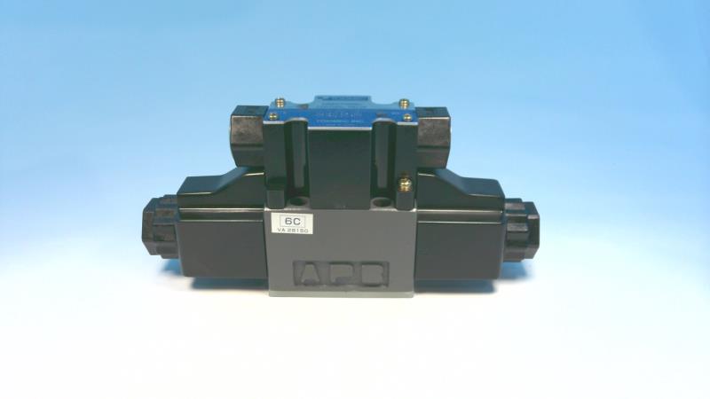 TOKYO KEIKI DG4V-3-6C-M-P2-B-7-52