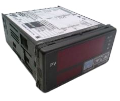 UM330-30 by YOKOGAWA