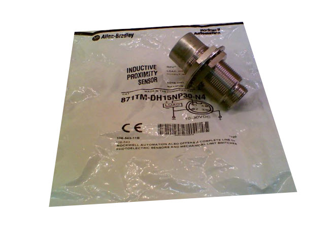 ALLEN BRADLEY 871TM-DH15NP30-N4