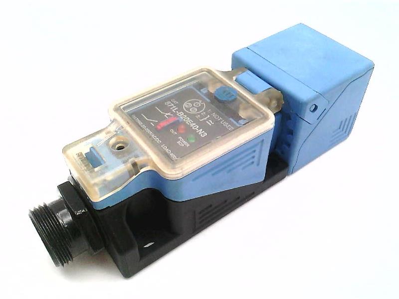 ALLEN BRADLEY 871L-B20E40-N3
