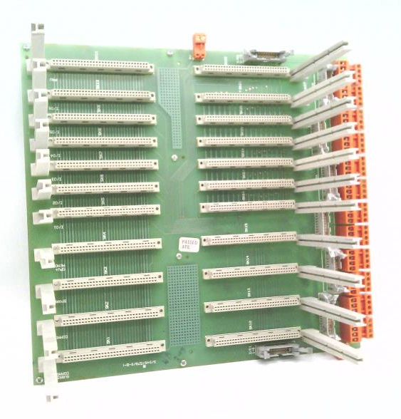 SCHNEIDER ELECTRIC 3/040/579/0-8-1