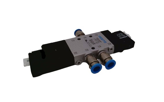 FESTO CPE14-M1BH-5/3E-QS-8