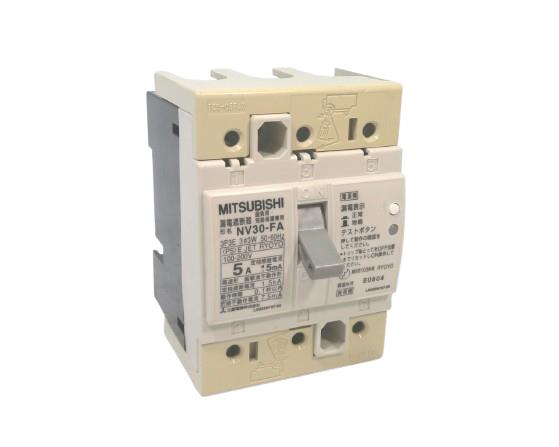 MITSUBISHI NV30-FA 3P 5A 100-200V 15MA