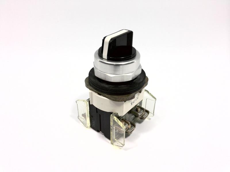 ALLEN BRADLEY 800T-J4KD7B