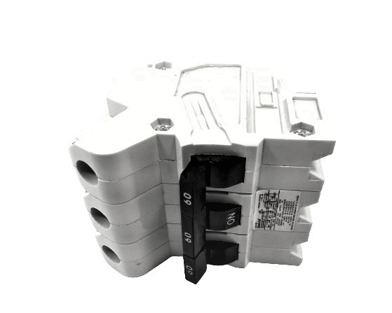 SCHNEIDER ELECTRIC NB3P60