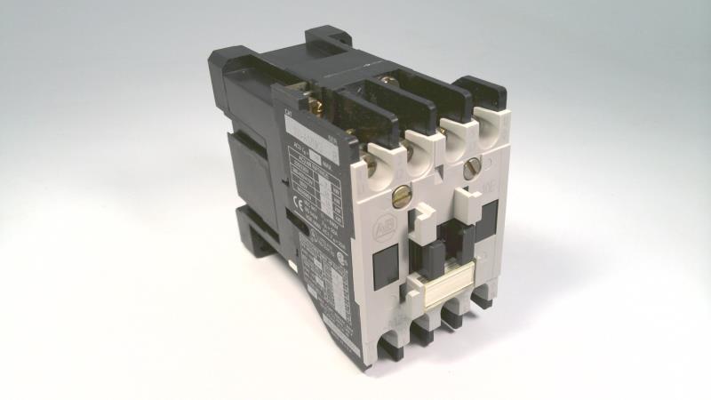 ALLEN BRADLEY 100-A12NK3