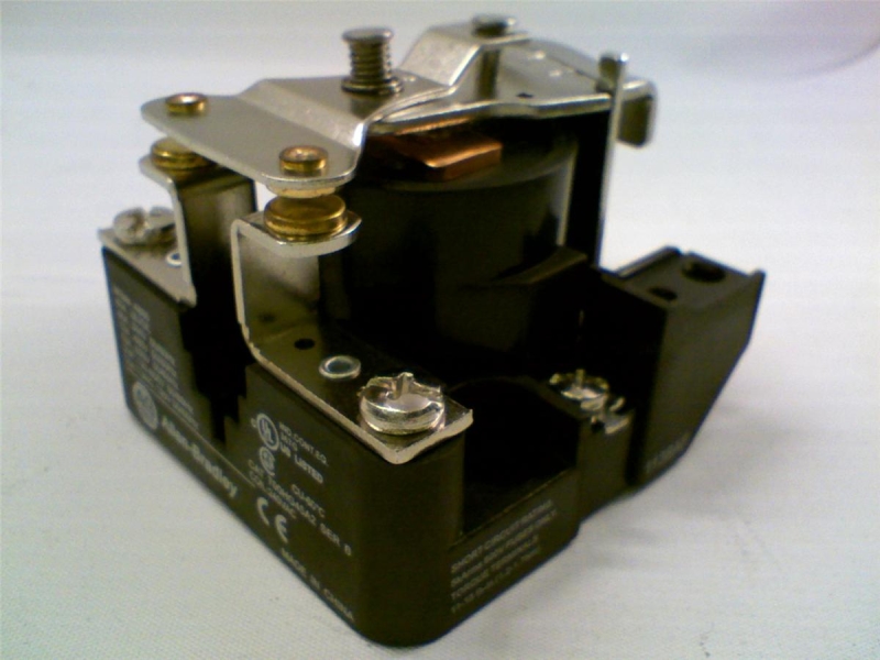 ALLEN BRADLEY 700-HG45A2