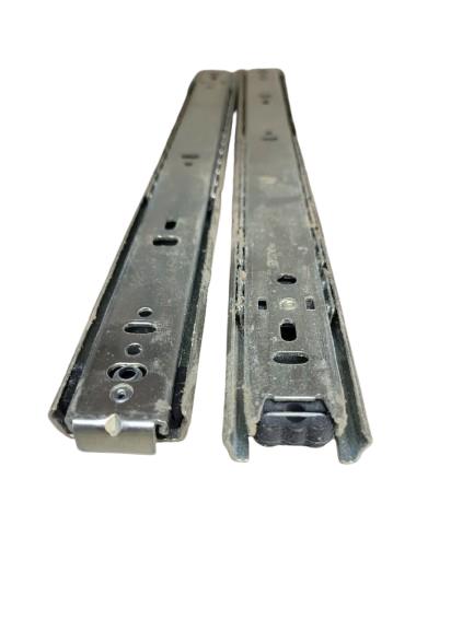 ACCURIDE C 3832-E14D