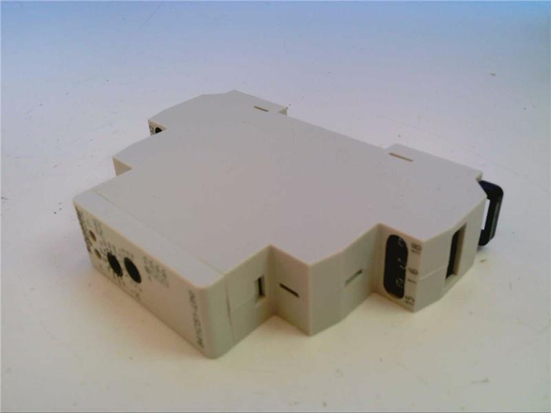 SCHNEIDER ELECTRIC 841CS1-UNI