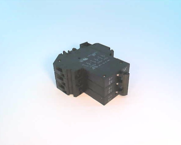 PHOENIX CONTACT TMC-3-M1-122-5A