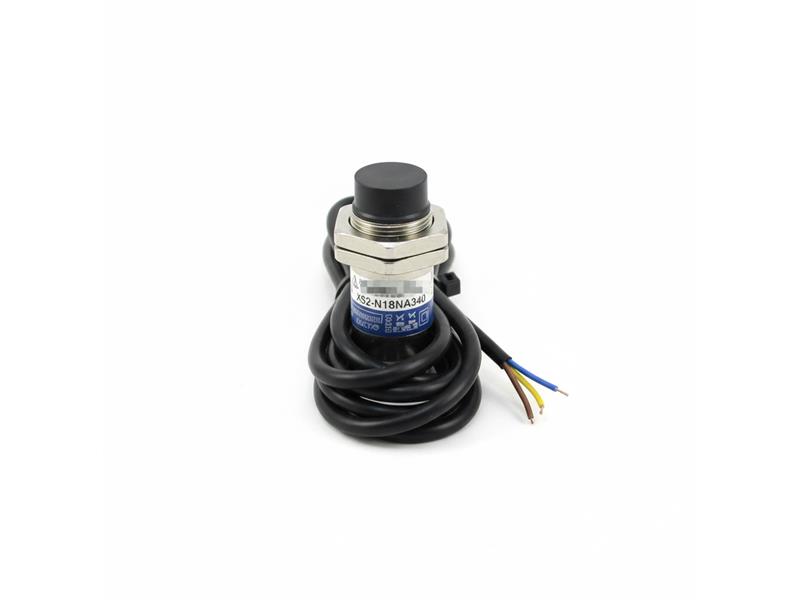 SCHNEIDER ELECTRIC XS2-N18NA340