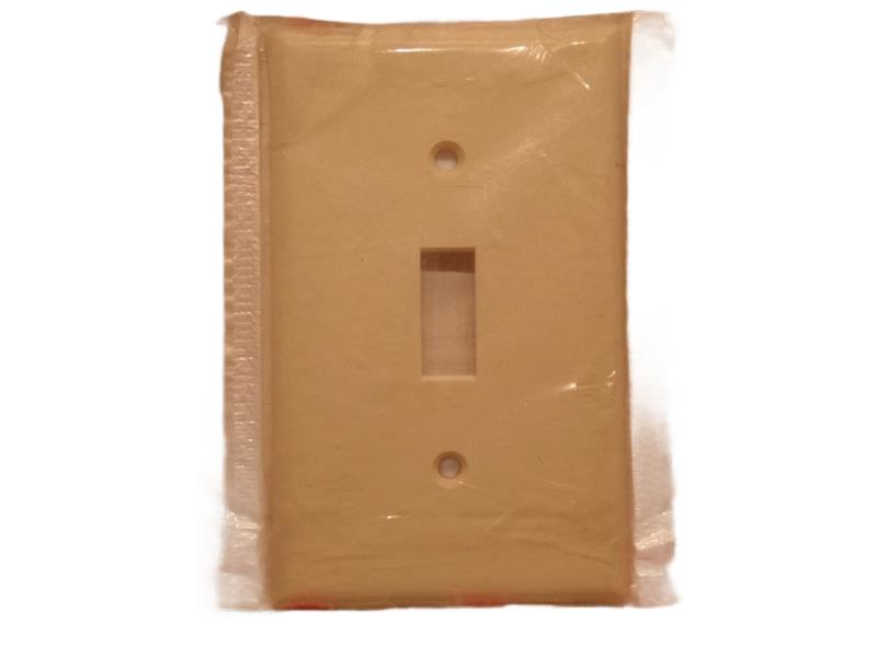 82001 by LEVITON