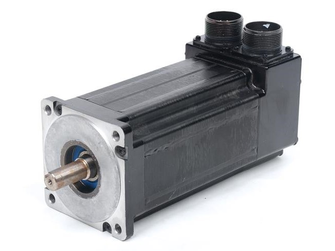 S33HSNA-RNNM-04 by DANAHER MOTION