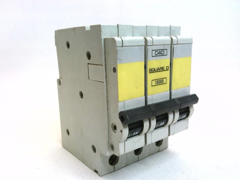 SCHNEIDER ELECTRIC QO340EC10