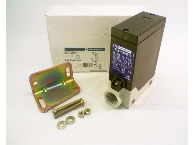 SCHNEIDER ELECTRIC XUE-F300314H7