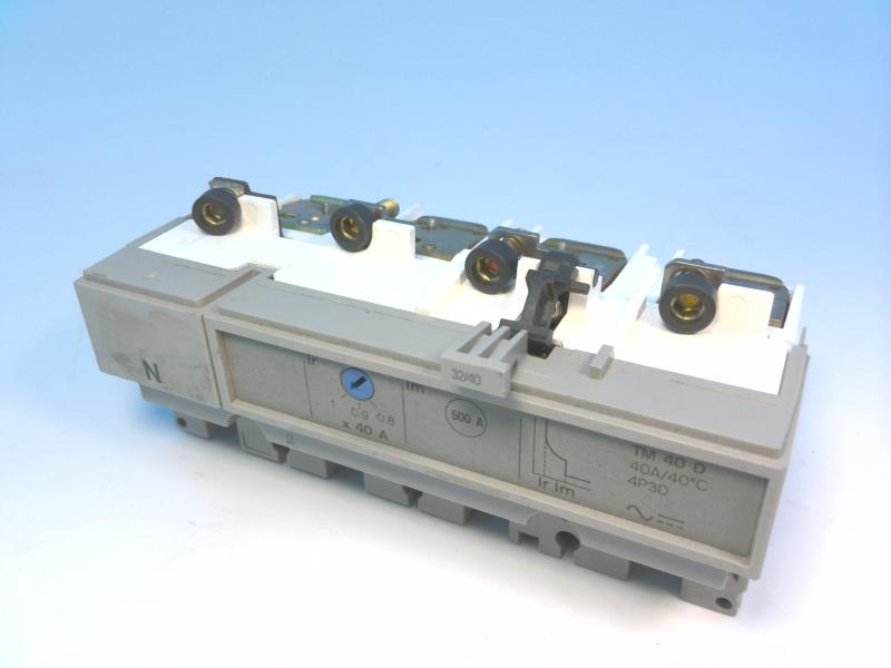 TM40D-4P3D by SCHNEIDER ELECTRIC