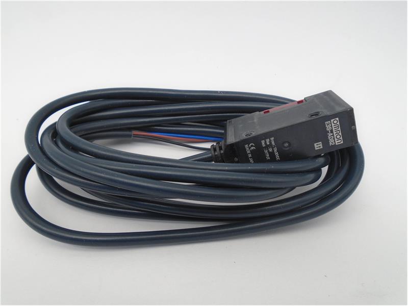 OMRON E3S-AD82 2M