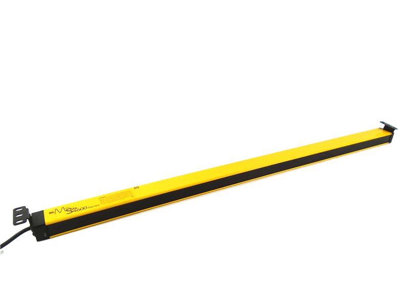 OMRON MS46LR-30-870-Q1-R-NC-FP