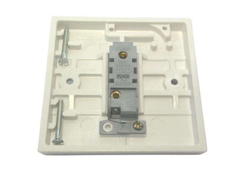 EATON CORPORATION M011