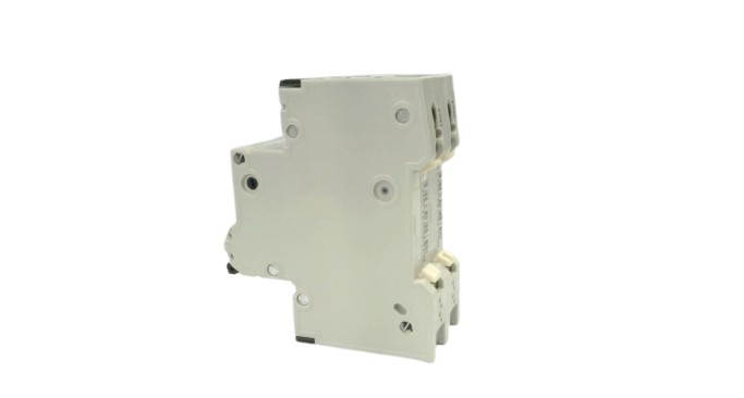 SIEMENS 5SY4201-8