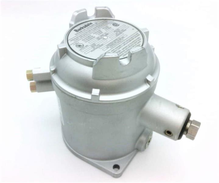 BARKSDALE D2X-A3SS-UL