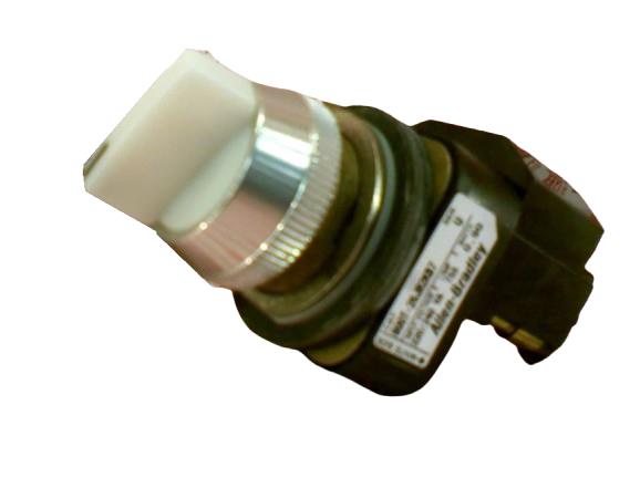 ALLEN BRADLEY 800T-26JW2KB7