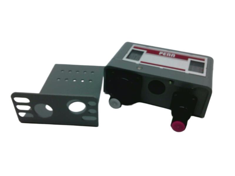 JOHNSON CONTROLS P70LA-2