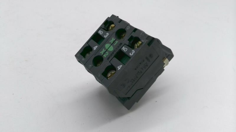 SCHNEIDER ELECTRIC ZB5AW0M33