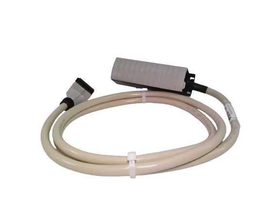ALLEN BRADLEY 1492-CABLE015X