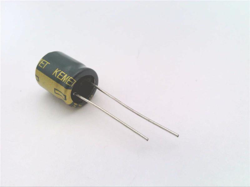 YAGEO ESC227M035AH1AA